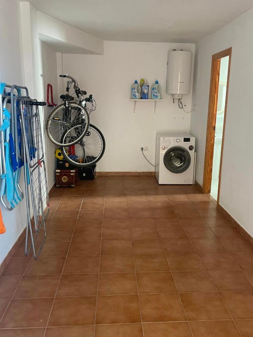 Playa De Miramar - 3 Min Walk To The Beach, Family-Friendly, Near Gandia Екстериор снимка